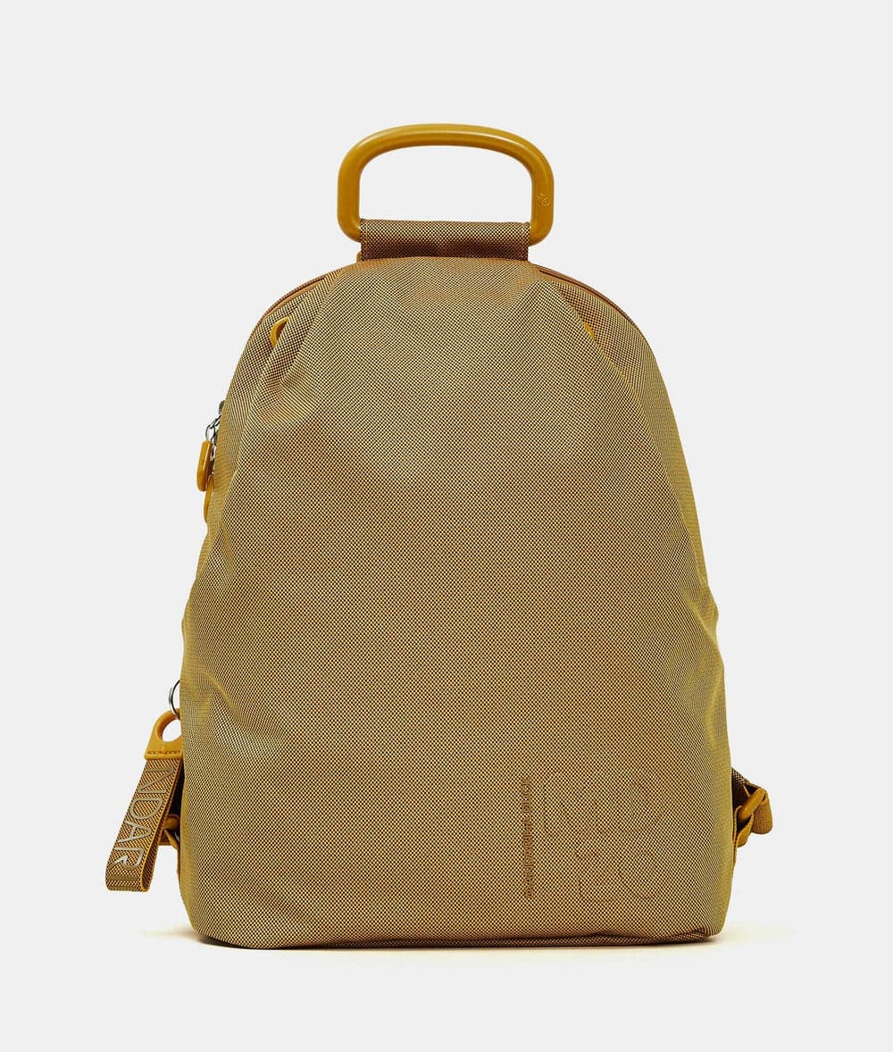 תיק גב Mandarina Duck MD20 QMT39 בצבע ענבר | תמונת מוצר